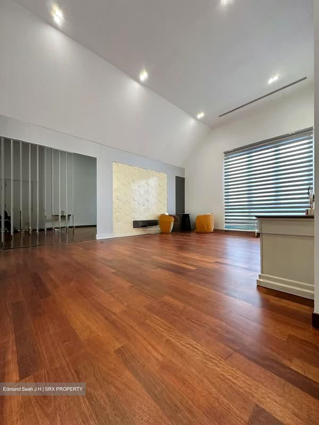 Serangoon Garden Estate (D19), Semi-Detached #551194181